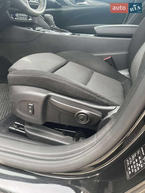 Універсал Opel Insignia 2017 в Луцьку