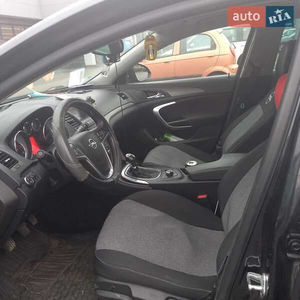 Универсал Opel Insignia 2011 в Львове