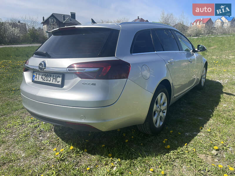 Универсал Opel Insignia 2014 в Хмельницком