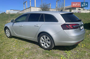 Универсал Opel Insignia 2014 в 