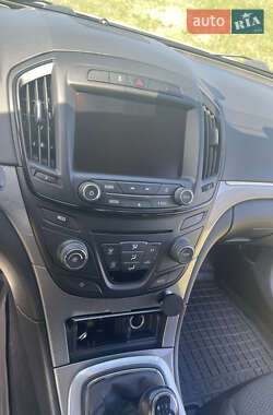 Универсал Opel Insignia 2014 в 