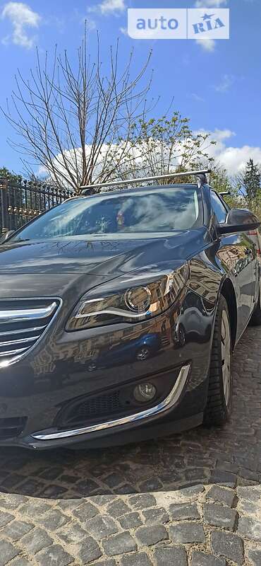 Универсал Opel Insignia 2014 в Черновцах