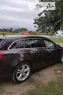 Универсал Opel Insignia 2010 в Переяславе