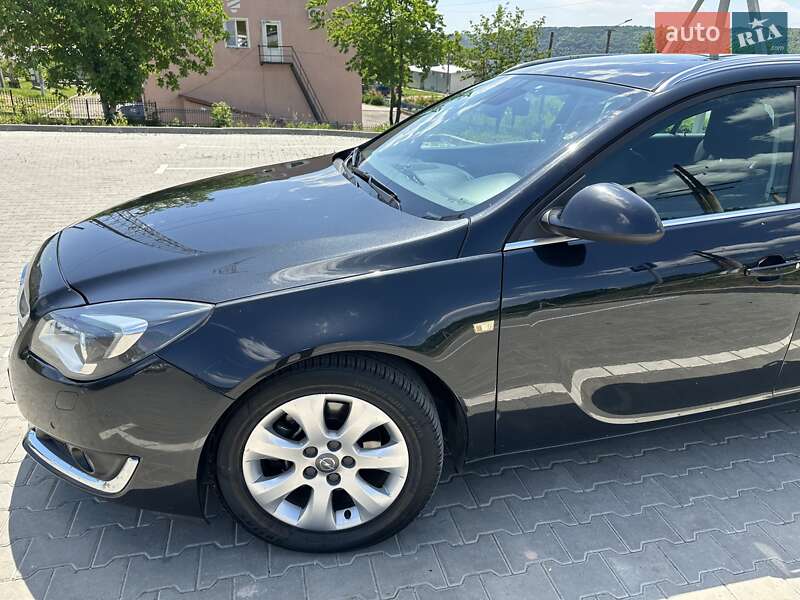 Универсал Opel Insignia 2013 в Черновцах