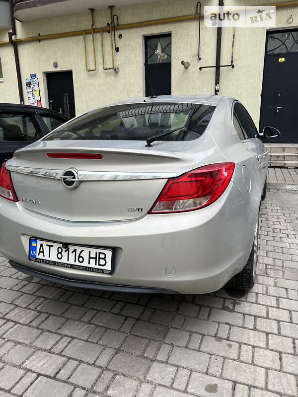 Ліфтбек Opel Insignia 2009 в Івано-Франківську