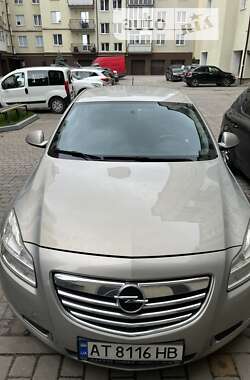 Ліфтбек Opel Insignia 2009 в 