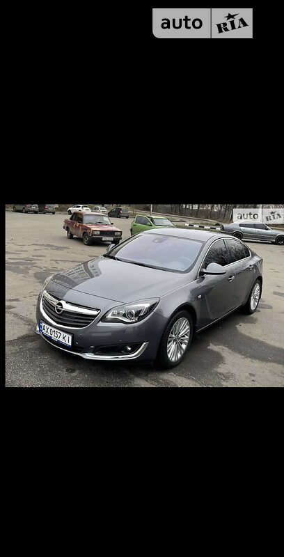 Седан Opel Insignia 2015 в Харькове