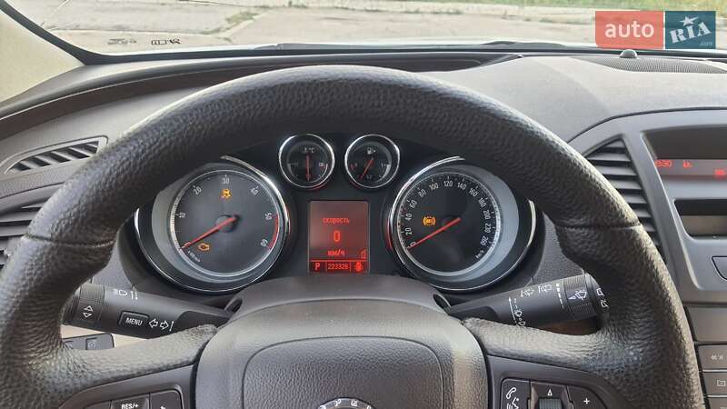 Универсал Opel Insignia 2010 в Малой Виске
