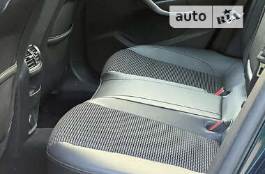 Седан Opel Insignia 2014 в 