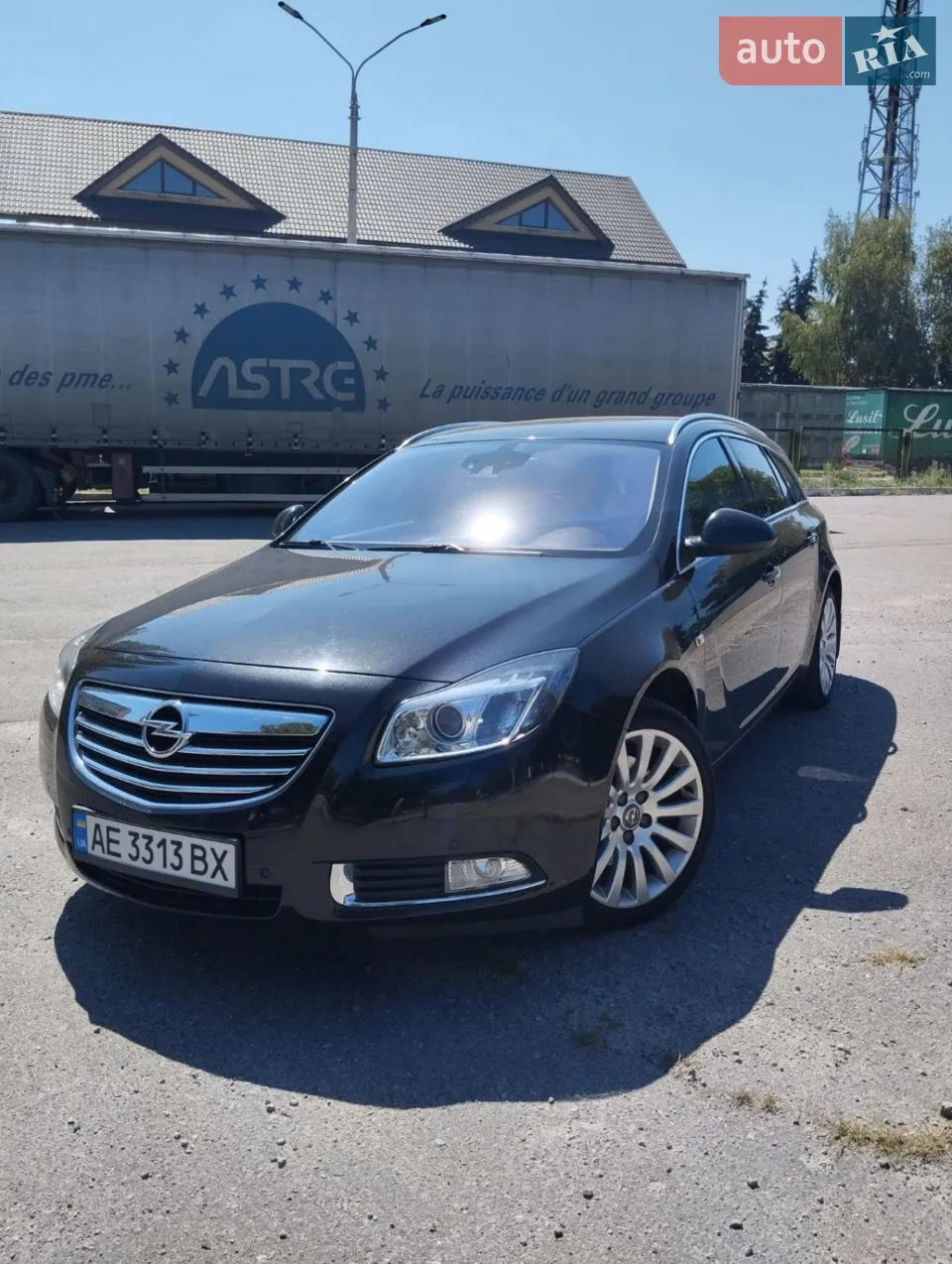 2010 Opel Insignia - мініатюра 16
