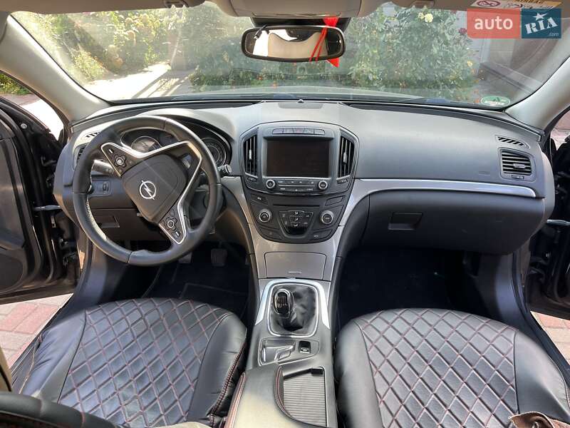 Универсал Opel Insignia 2014 в Киеве