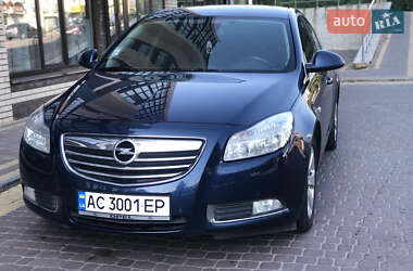 Лифтбек Opel Insignia 2013 в Луцке