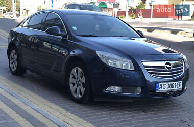 Лифтбек Opel Insignia 2013 в 
