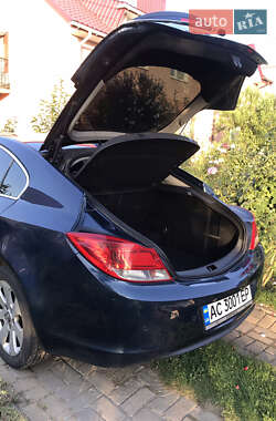 Лифтбек Opel Insignia 2013 в 