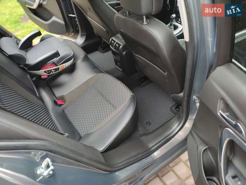 Універсал Opel Insignia 2015 в Вінниці