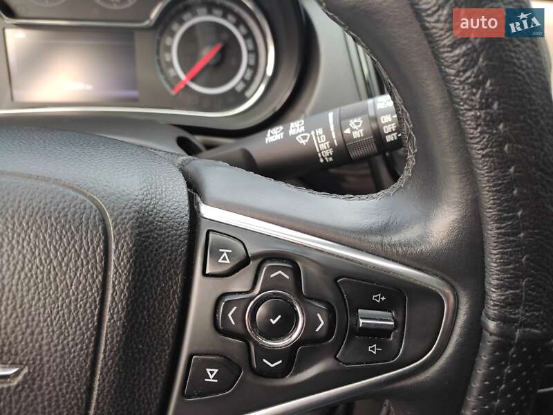 Універсал Opel Insignia 2015 в Вінниці