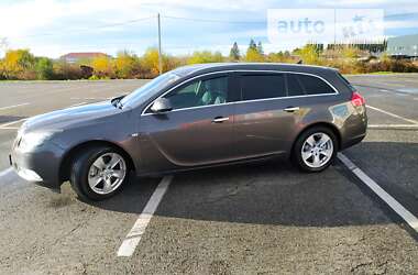 Универсал Opel Insignia 2010 в Черновцах