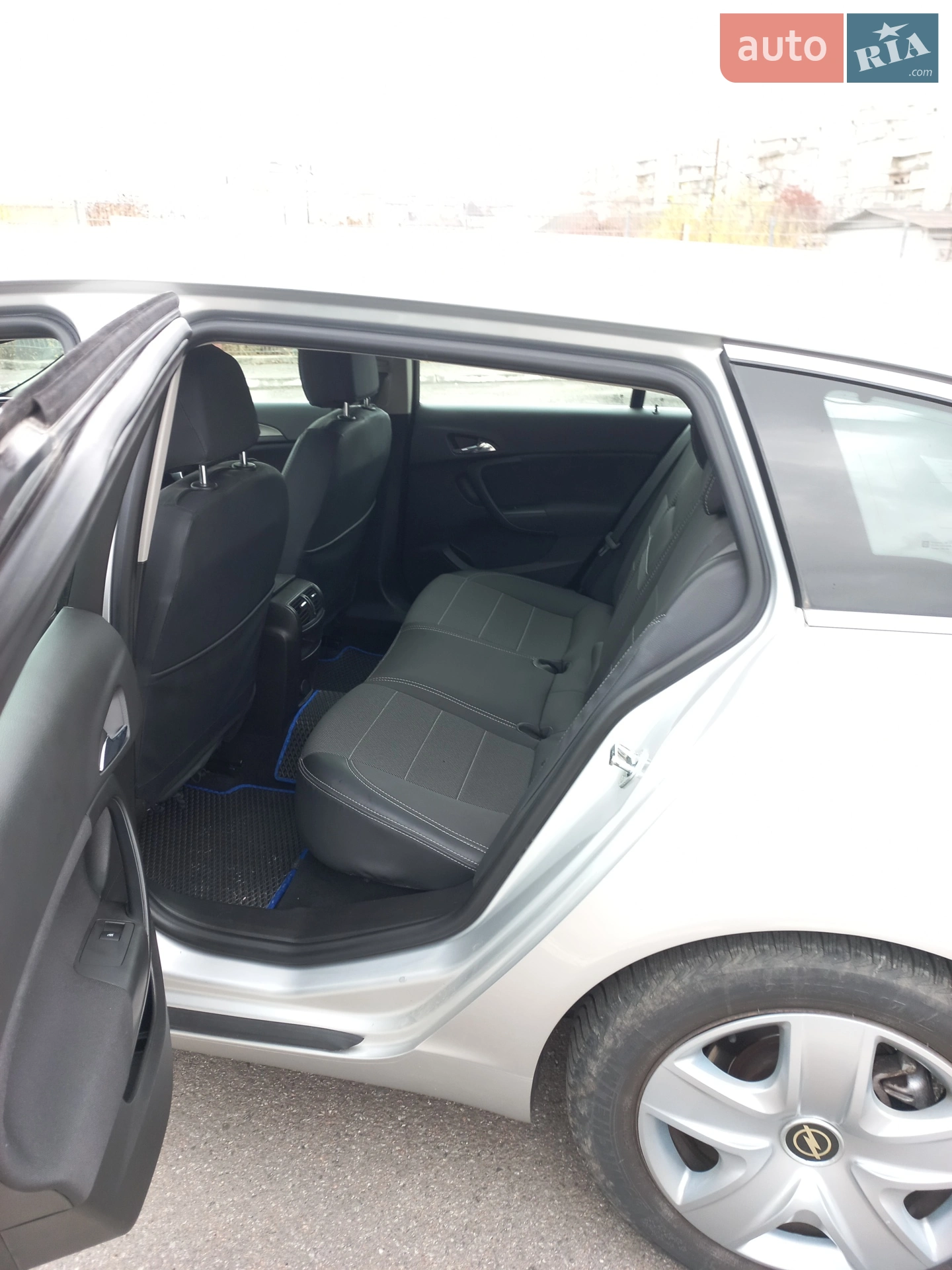 2011 Opel Insignia - мініатюра 38