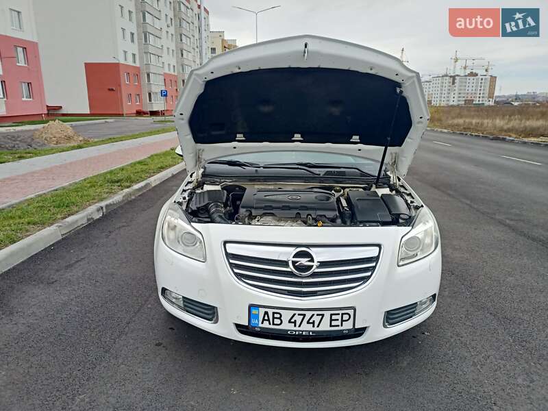 Универсал Opel Insignia 2013 в Виннице