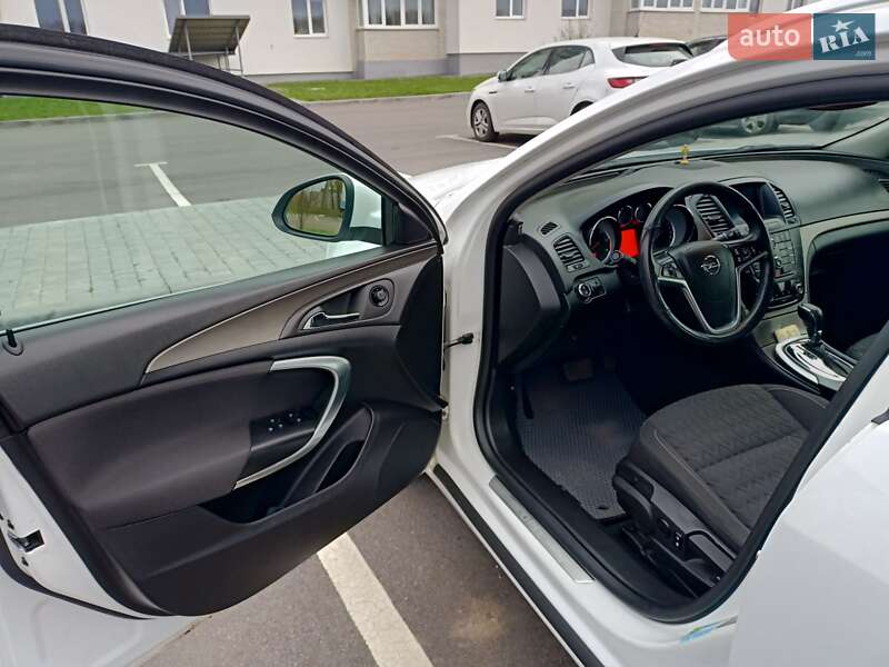 Универсал Opel Insignia 2013 в Виннице