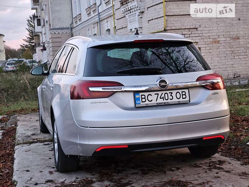 Універсал Opel Insignia 2014 в Львові
