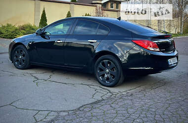 Ліфтбек Opel Insignia 2013 в 