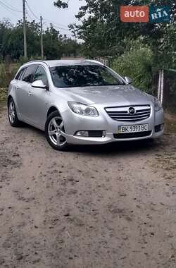 Універсал Opel Insignia 2009 в Рівному