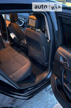 Універсал Opel Insignia 2010 в 