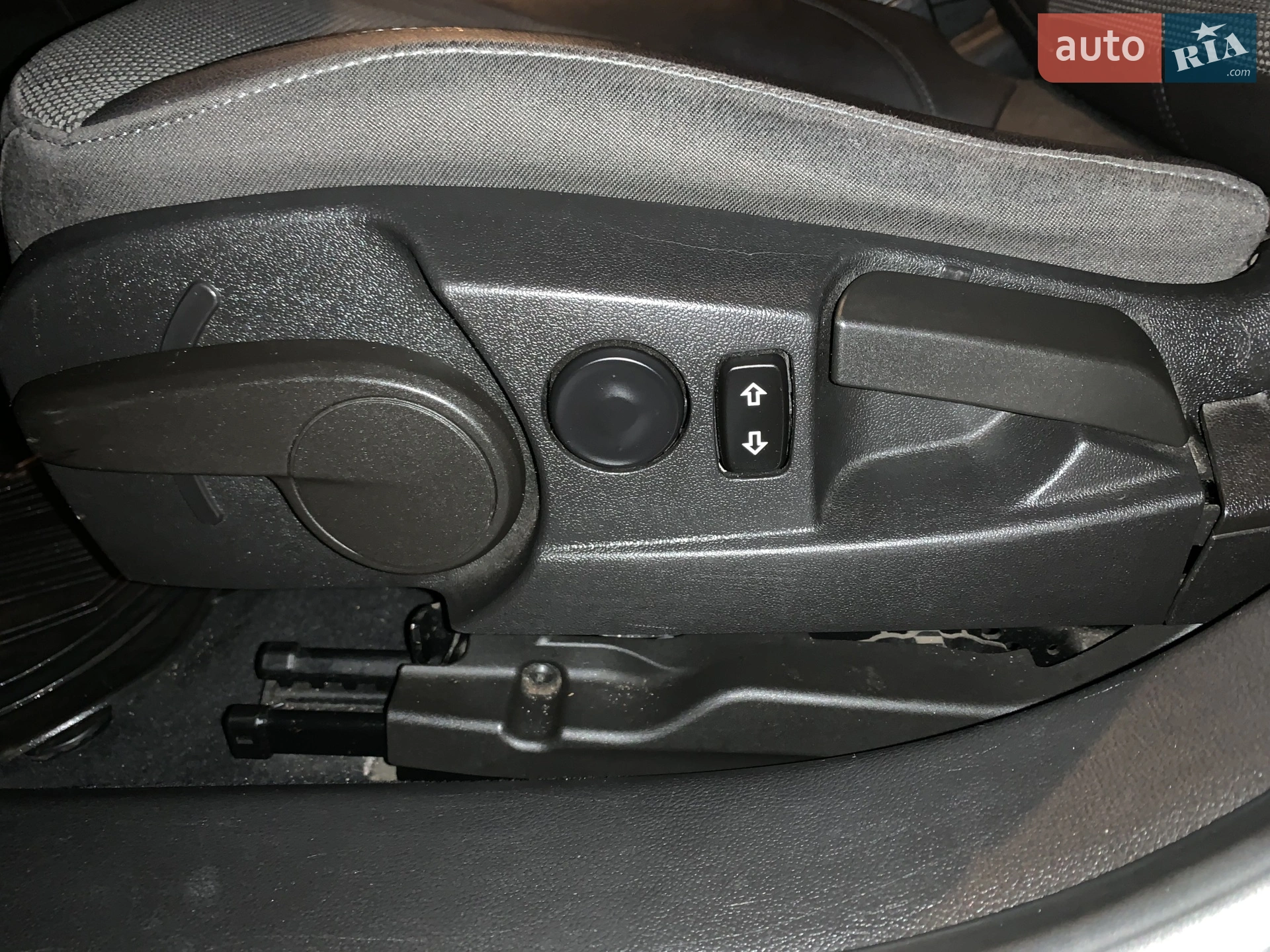 2011 Opel Insignia - мініатюра 27