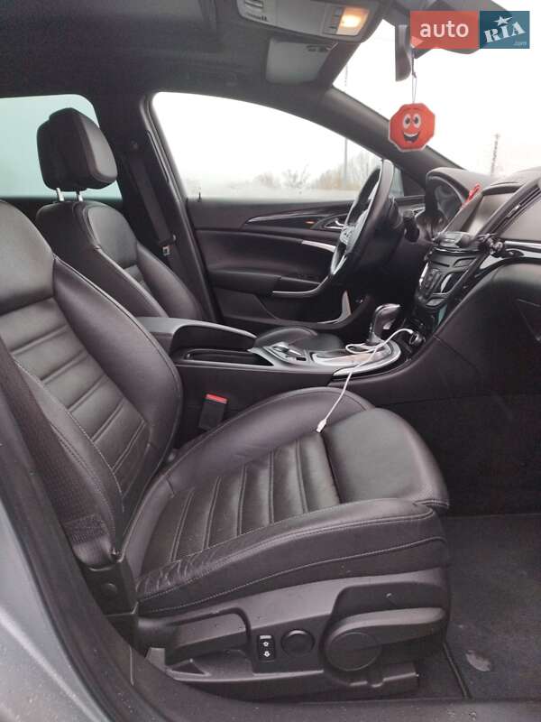 Универсал Opel Insignia 2014 в Киеве