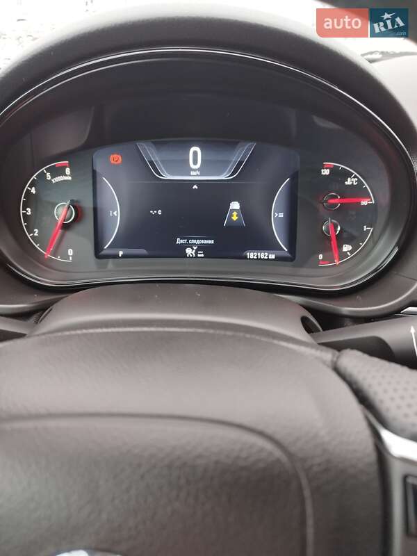 Универсал Opel Insignia 2014 в Киеве