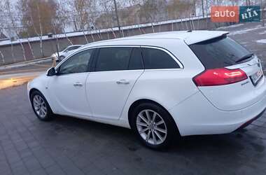 Универсал Opel Insignia 2011 в Виноградове