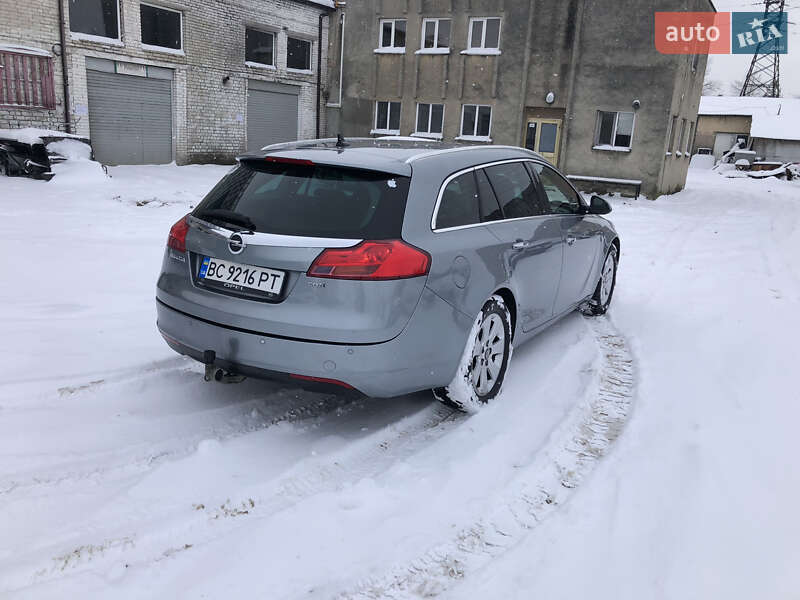 Універсал Opel Insignia 2011 в Львові