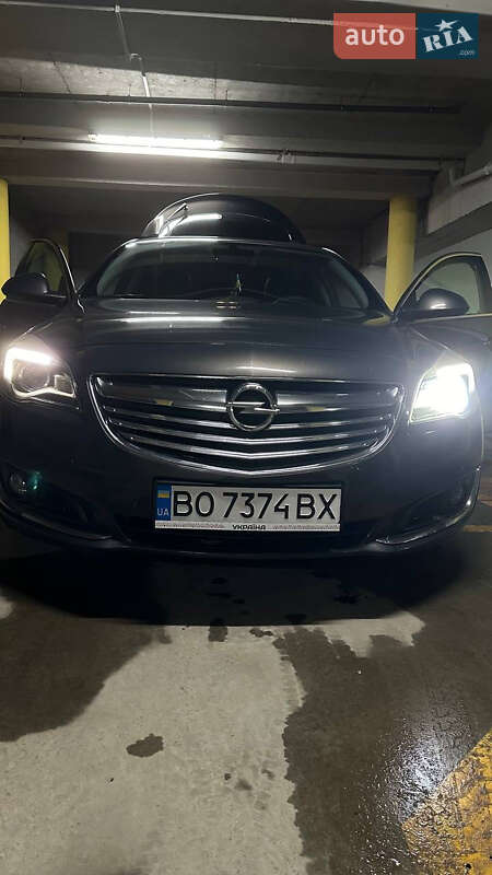 Лифтбек Opel Insignia 2014 в Тернополе