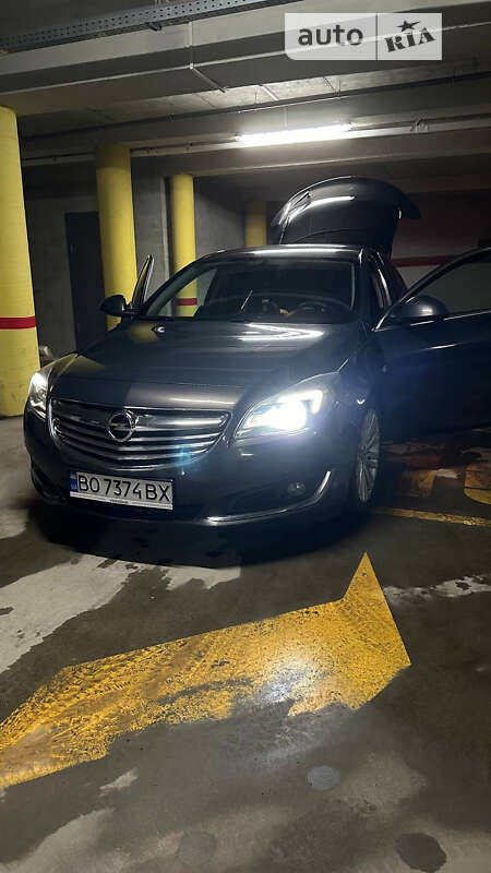 Лифтбек Opel Insignia 2014 в Тернополе