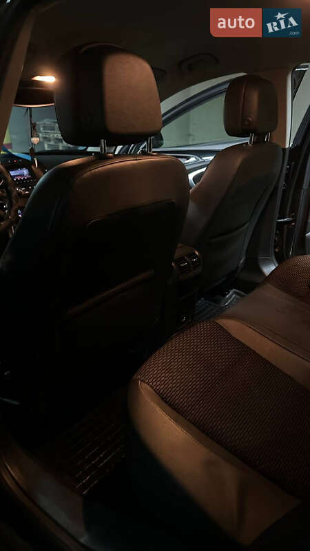 Лифтбек Opel Insignia 2014 в Тернополе