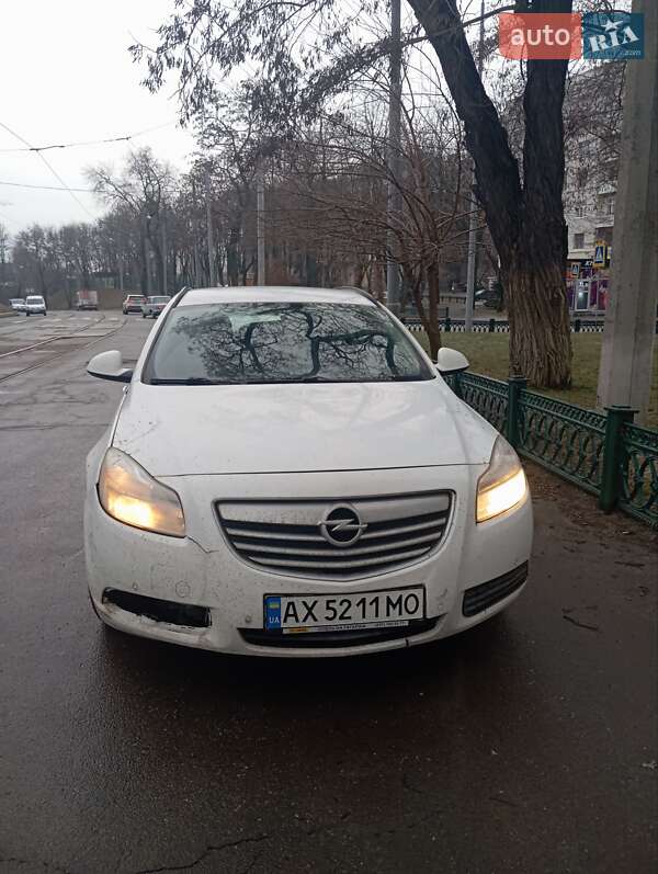 Универсал Opel Insignia 2011 в Харькове