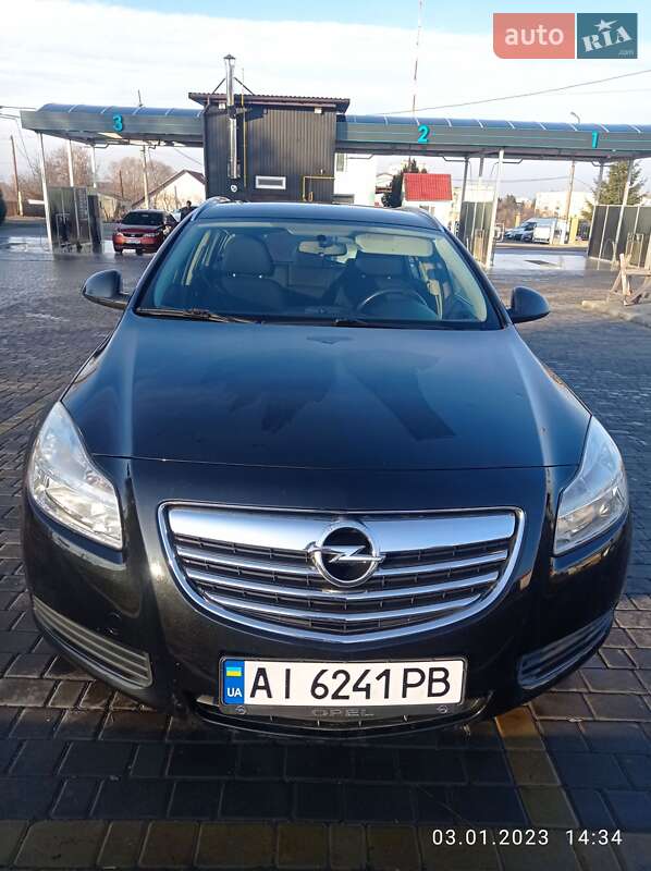 Універсал Opel Insignia 2011 в Києві