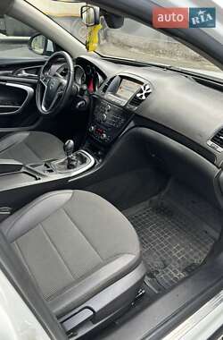 Лифтбек Opel Insignia 2013 в Рахове