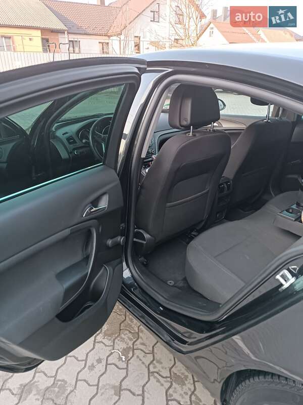 Лифтбек Opel Insignia 2011 в Луцке фото 10 Лифтбек Opel Insignia 2011 в Луцке