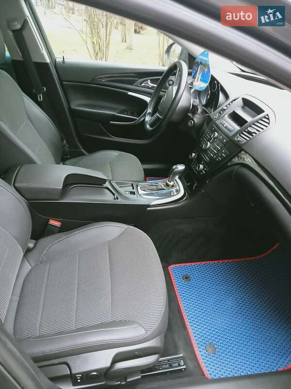 Універсал Opel Insignia 2010 в Львові