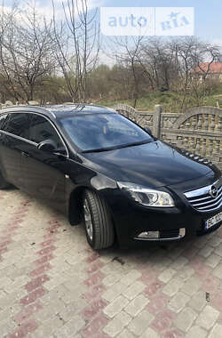 Универсал Opel Insignia 2013 в Мостиске