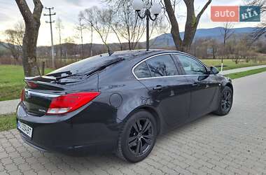 Лифтбек Opel Insignia 2012 в 