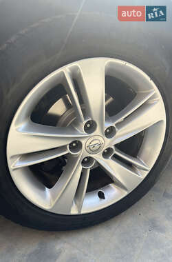 Универсал Opel Insignia 2017 в Луцке