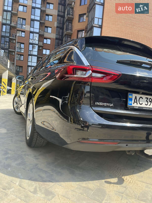 Універсал Opel Insignia 2017 в Луцьку