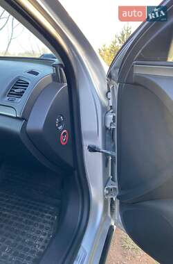 Универсал Opel Insignia 2012 в 