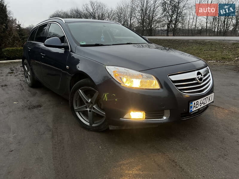 Універсал Opel Insignia 2009 в Гайсину