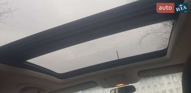 Универсал Opel Insignia 2011 в Новояворовске