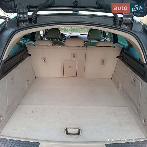 Універсал Opel Insignia 2011 в Херсоні