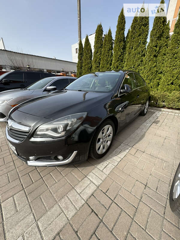 Лифтбек Opel Insignia 2016 в Киеве